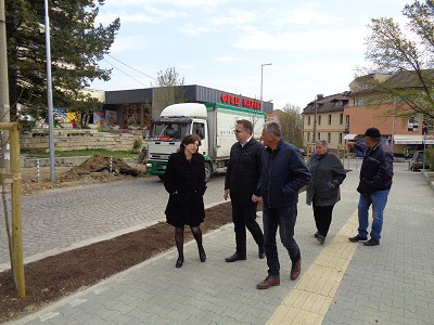 Обновяват цялостно настилките на тротоари в "Горна баня"