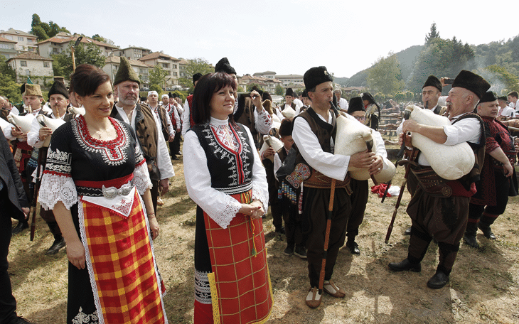 Цвета Караянчева в Златоград: Нека бъдем горди, защото България е древна, силна и красива