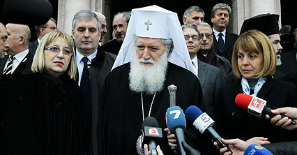 Председателят на Народното събрание Цецка Цачева  участва на 23 ноември 2014 г. в тържествата, посветени на 90-годишнината от освещаването на Патриаршеската катедрала “Св. Александър Невски”