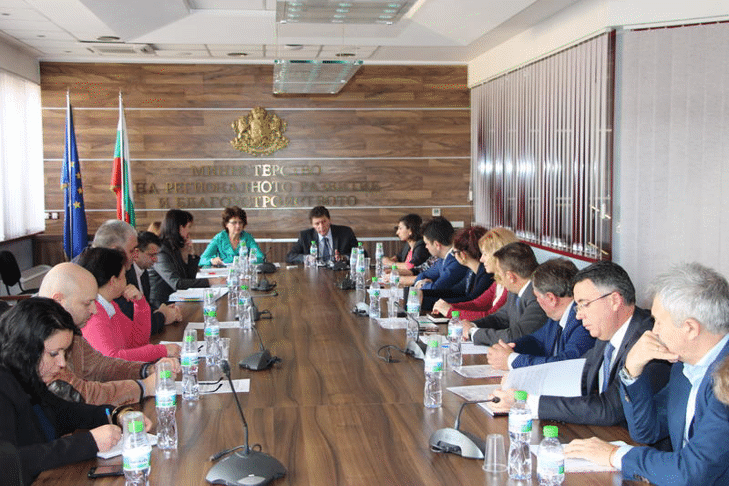 МРРБ покани НСОРБ и ББР на среща по темата за санирането