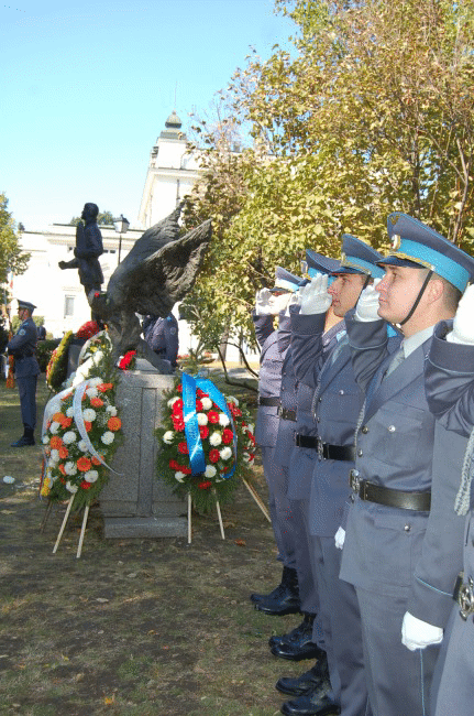 В София и Пловдив беше отбелязан Денят на парашутиста и празник на 68-ма бригада „Специални сили”