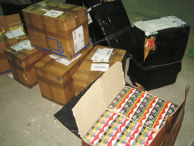 134 660 къса нелегални цигари задържаха митнически служители в района на Дунав мост 2