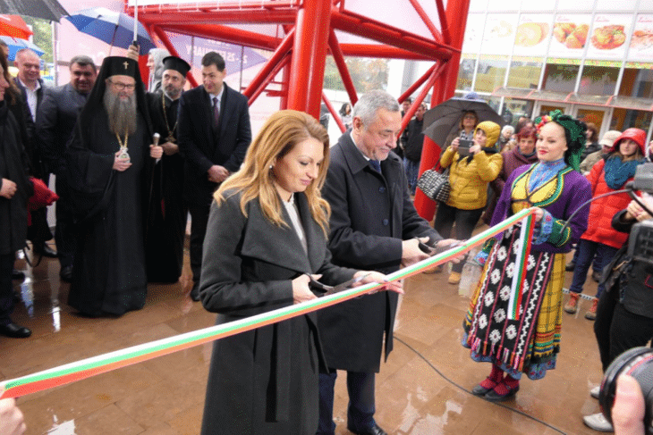Вицепремиерът Валери Симеонов откри международната селскостопанска изложба „АГРА“ в Пловдив