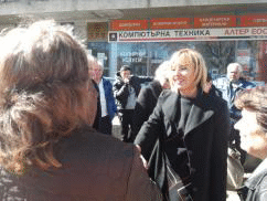 Омбудсманът Мая Манолова в гр. Плевен: Ще следя процедурите на всички служители с неизплатени заплати