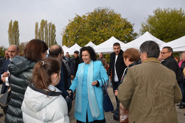 Снимки на министъра на земеделието и храните Десислава Танева от дванадесетото Национално изложение по животновъдство Сливен 2016