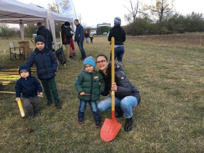 Радиожурналисти засадиха 400 дървета в "Новата гора на София"