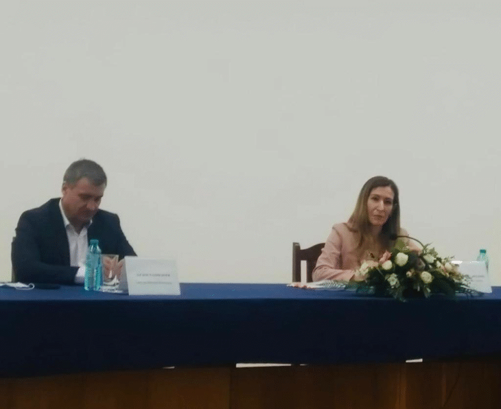 Министър Ангелкова на среща с бранша във Велинград: Очакваме възстановяване на пътуванията и повече туристи не само по морето, а и във вътрешността на страната