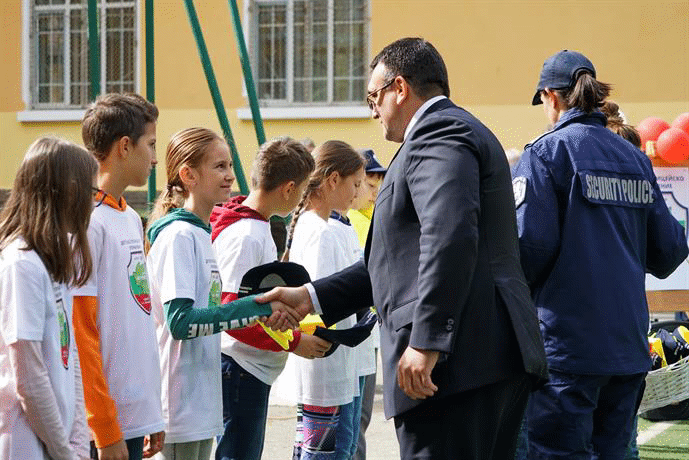 Министър Маринов: Убеден съм, че ще научим нашите малки доброволци на повече толерантност към хората и непримиримост към нарушителите на закона