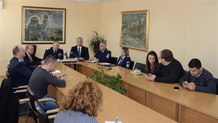 МВР и Агенция „Пътна инфраструктура“ предприемат съвместни действия за безпроблемно пътуване по време на предстоящите празнични дни