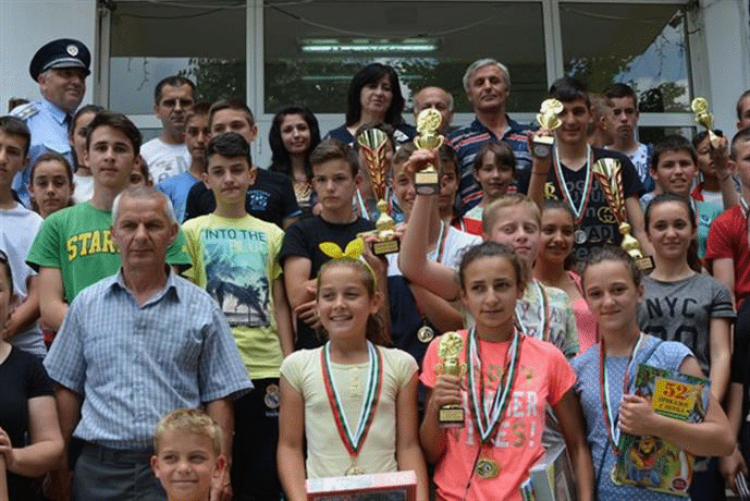 46 ученици от община Кирково се състезаваха по майсторско колоездене