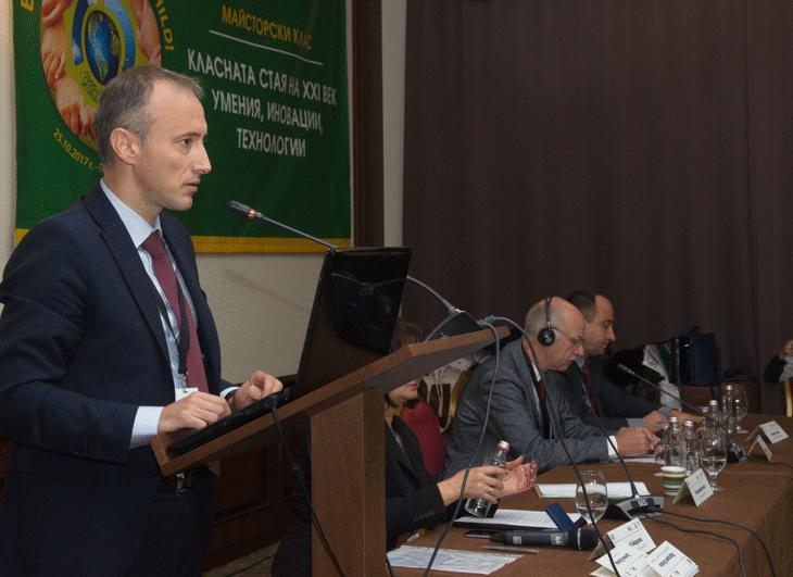 Министър Красимир Вълчев: Дигиталната Образователна Култура Е Важна Колкото И Достъпът До Дигитални Устройства