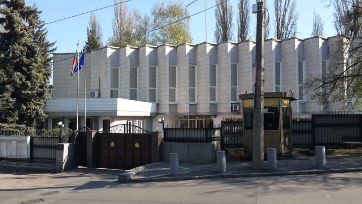 Посолството ни в Киев получи благодарности за подкрепа на талантливо българче