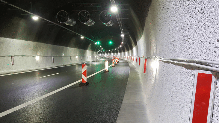 Временно движението в тунел "Витиня" в посока Варна по АМ Хемус“ е ограничено за всички превозни средства