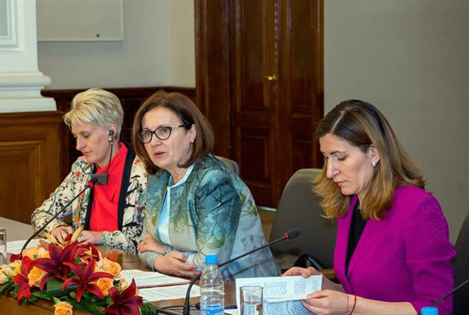 Н.Пр. Ема Хопкинс: Фактът, че министър Бъчварова председателства срещата с посланиците, показва колко сериозно България се е заела с осигуряване на безопасността на туристите