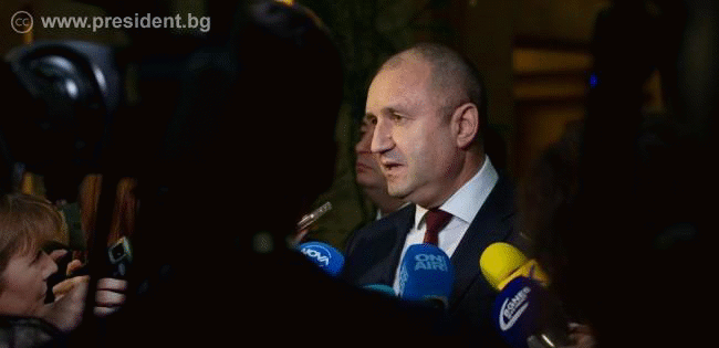 Държавният глава: Суверенно решение на България е да не подкрепя и да не бъде част от общата поръчка за доставка на снаряди за Украйна