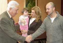 Семейството на малката Благовеста от Сандански се срещна с омбудсмана Гиньо Ганев