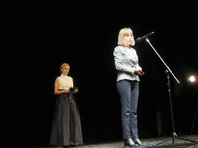 Кметът на София Йорданка Фандъкова поздрави учители от столичните училища с Деня на народните будители