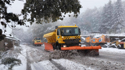 През планинските проходи шофьорите да са с автомобили, готови за зимни условия