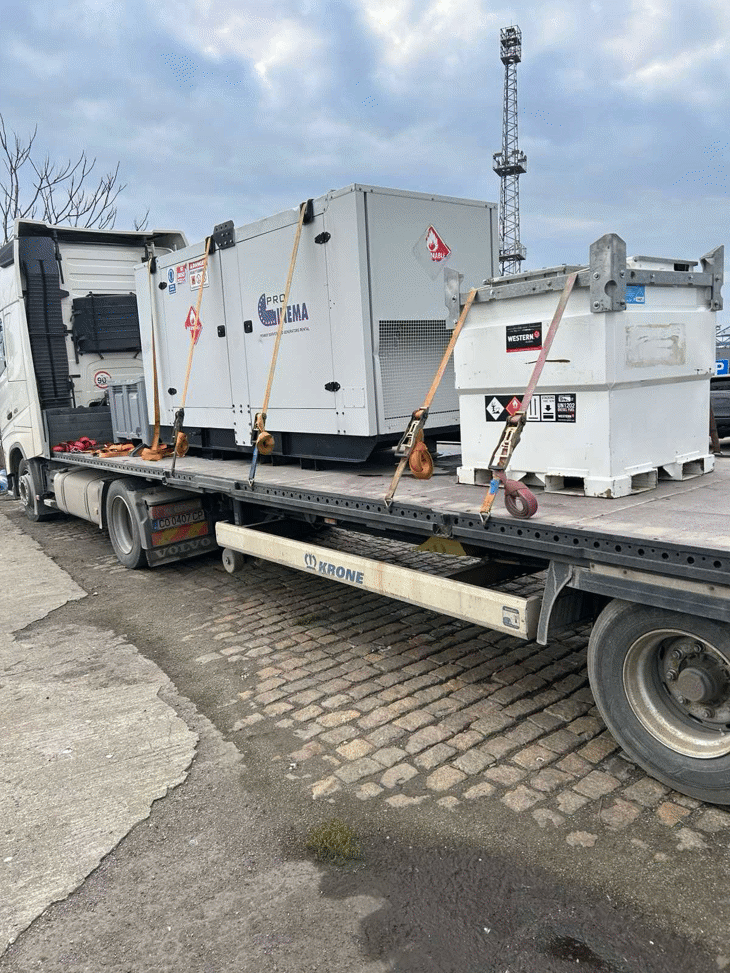 Започва изпълнението на плана за обезопасяване и буксировка на танкера KAIROS