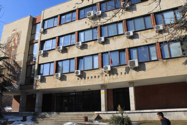 Задържан участник в обира на банкомат в Сапарева баня