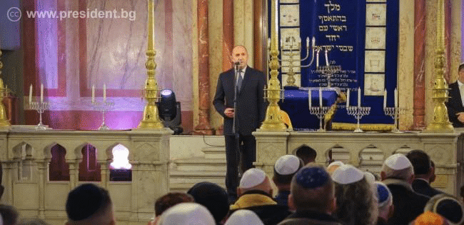 Румен Радев: Единственият начин да съхраним мъдростта на предците си е като помним поуките от миналото, отстоявайки мира и толерантността