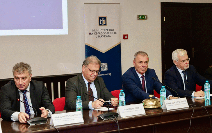 Мон Организира Дискусия За Повече Инвестиции В Науката