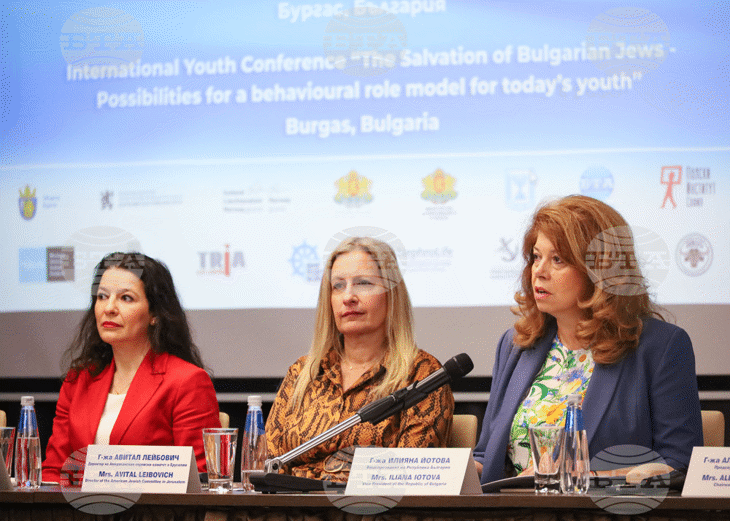 Илияна Йотова откри младежкия литературен фестивал на “Алеф”