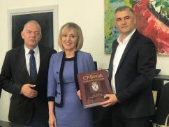 Мая Манолова прави мрежа на омбудсманите на Балканите