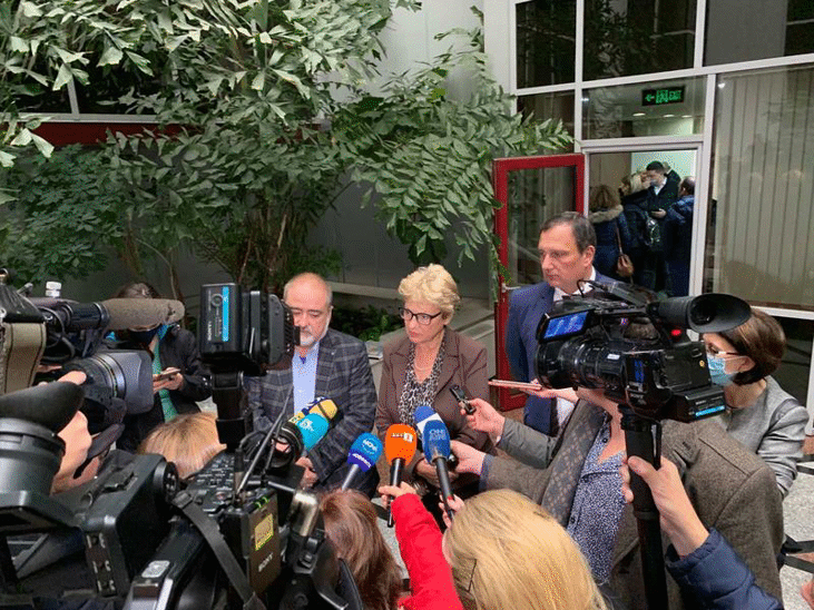 В ход са разговори между държавата и пътните фирми за уточняване на детайли за извършване на плащания, протестите на бранша спират