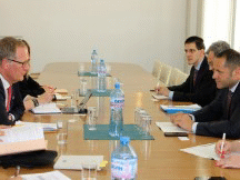 Зам.-министър Александър Манолев се срещна с генералния директор в ЕК Йост Корте