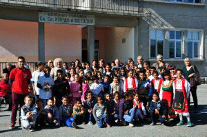 Академик Съботинов направи дарение на своето първо училище