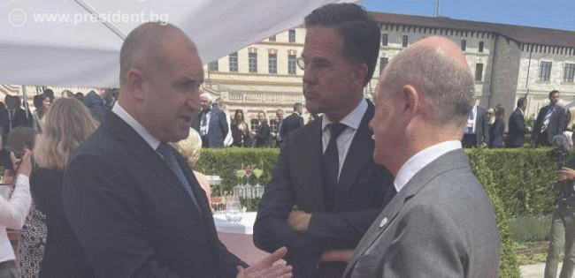 Румен Радев пред Марк Рюте: Очакваме решителната крачка в съдебната реформа в България да промени позицията на Нидерландия за членството ни в Шенген