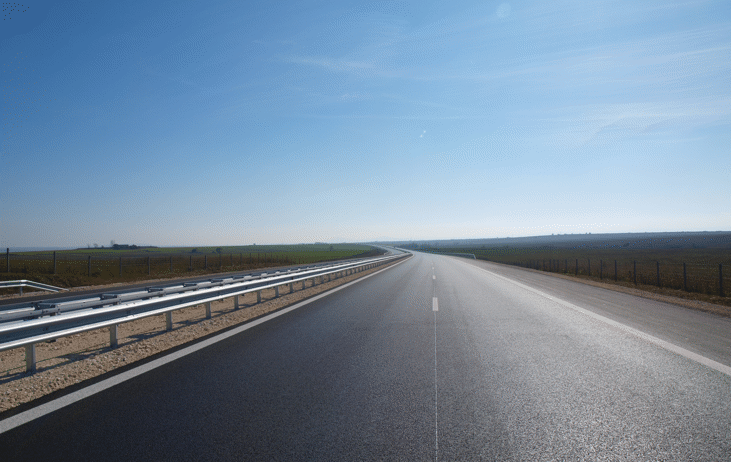 От 18 ч. днес се ограничава движението по АМ „Марица“ - от връзката й с АМ „Тракия“ до п. в. „Димитровград“, поради калибриране на дилатационните фуги и лагери на моста над река Марица