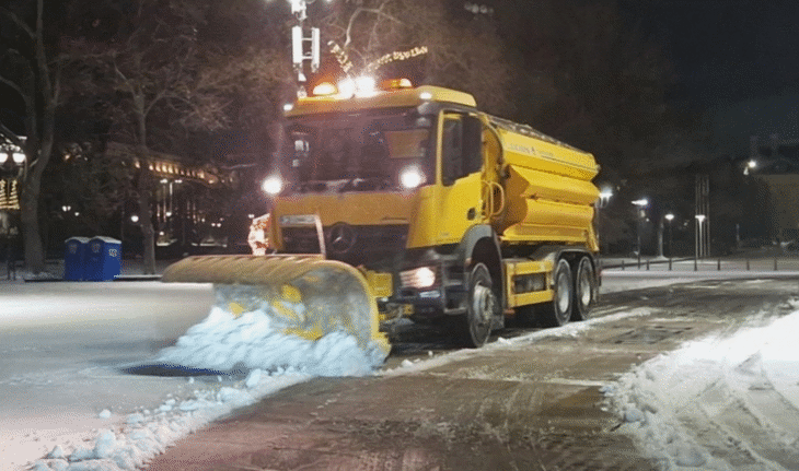 Столичната община: 173 снегопочистващи машини са в готовност във връзка с очаквания снеговалеж тази вечер