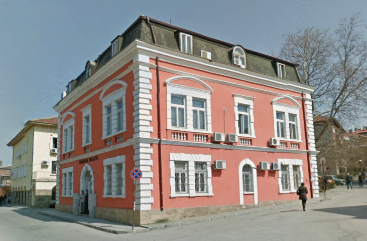 Районна прокуратура - Свищов предаде на съд младеж, противозаконно отнел чужд автомобил и причинил повреди по него, като деянието е извършил в пияно състояние