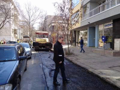 Започнаха текущите ремонти на улиците след зимата