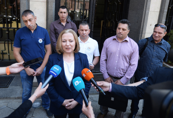 Министър Надежда Йорданова: Има заделен ресурс за увеличение на възнагражденията в ГДИН и ГДО