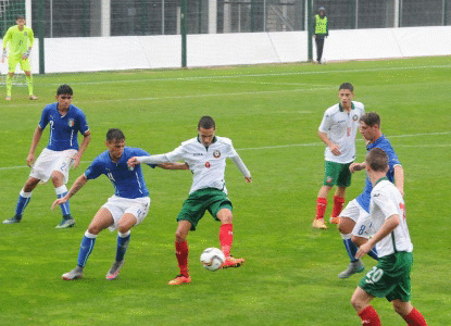 България U17 отстъпи на Италия U17 с 0:3 в първата си квалификация за Евро 2016