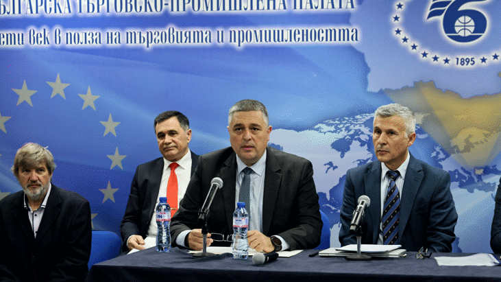 Зам.-министър Недялков: В момент на криза е важно авиационният сектор да говори в един глас