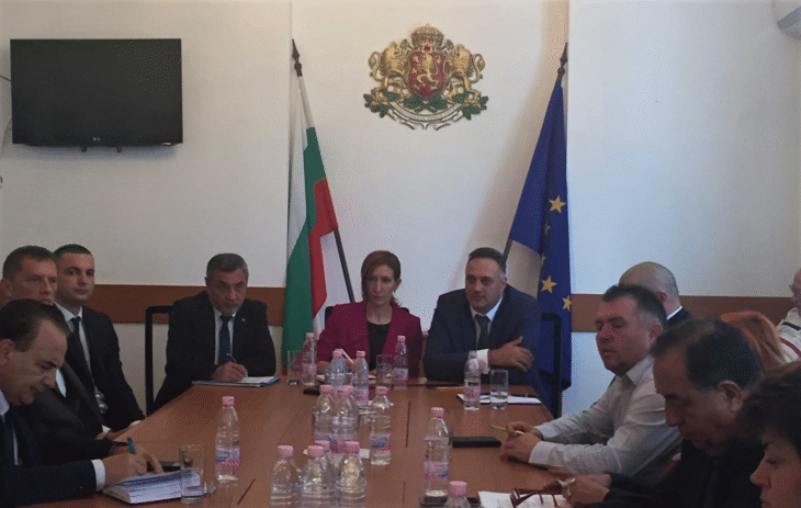 Николина Ангелкова: Ще работим за намаляването на неохраняемите плажове във Варна