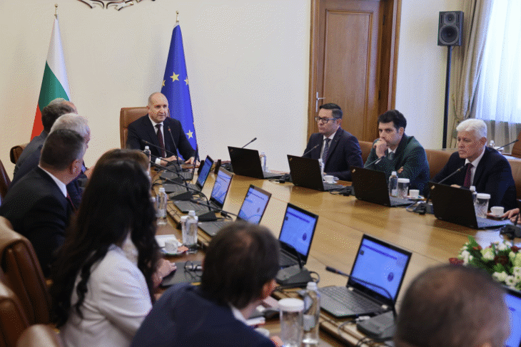 Румен Радев: Благодарение на усилената превантивна работа до момента в България няма опустошителни пожари