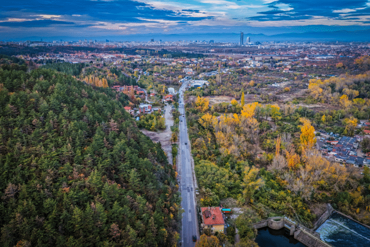 Основен ремонт на „Самоковско шосе“ и изграждането на надлез при Казичене - Столичната община и АПИ подписаха споразумения