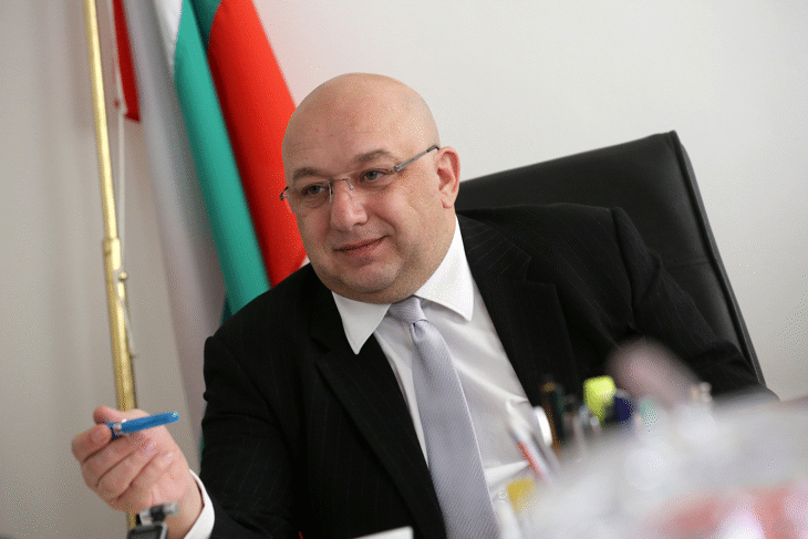 Министър Кралев ще наблюдава тренировката на националите по борба и ще открие Календарната конференция на ФИС