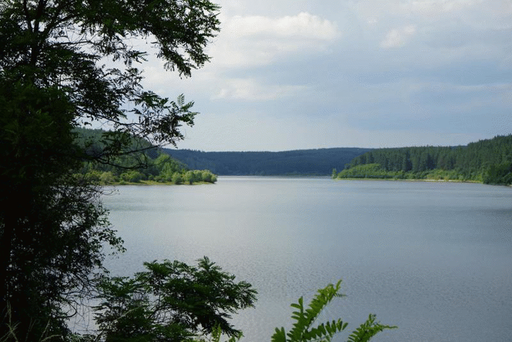 МОСВ разпределя балансирано водните ресурси и апелира за намаляване на загубите и осигуряване на алтернативни източници за напояване