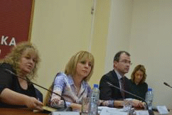 Омбудсманът Мая Манолова настоя МВР, МВнР и прокуратурата да защитят българи, несправедливо съдени за трафик на хора в Гърция