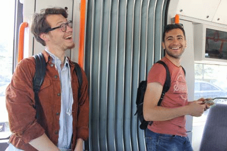 Актьори станаха контрольори в градския транспорт