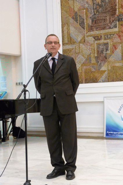 Министърът На Културата Д-Р Петър Стоянович: „Хората На Духа И Изкуството Рядко Са Били Богати На Пари, По-Скоро Те Са Били Богати На Душевност, На Признание На Техния Труд”