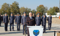 МО