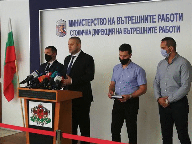 СДВР: Призивът към гражданите е да протестират мирно