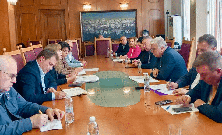 Министър Манол Генов във Велико Търново: МОСВ затяга контрола върху замърсяването на въздуха от предприятията